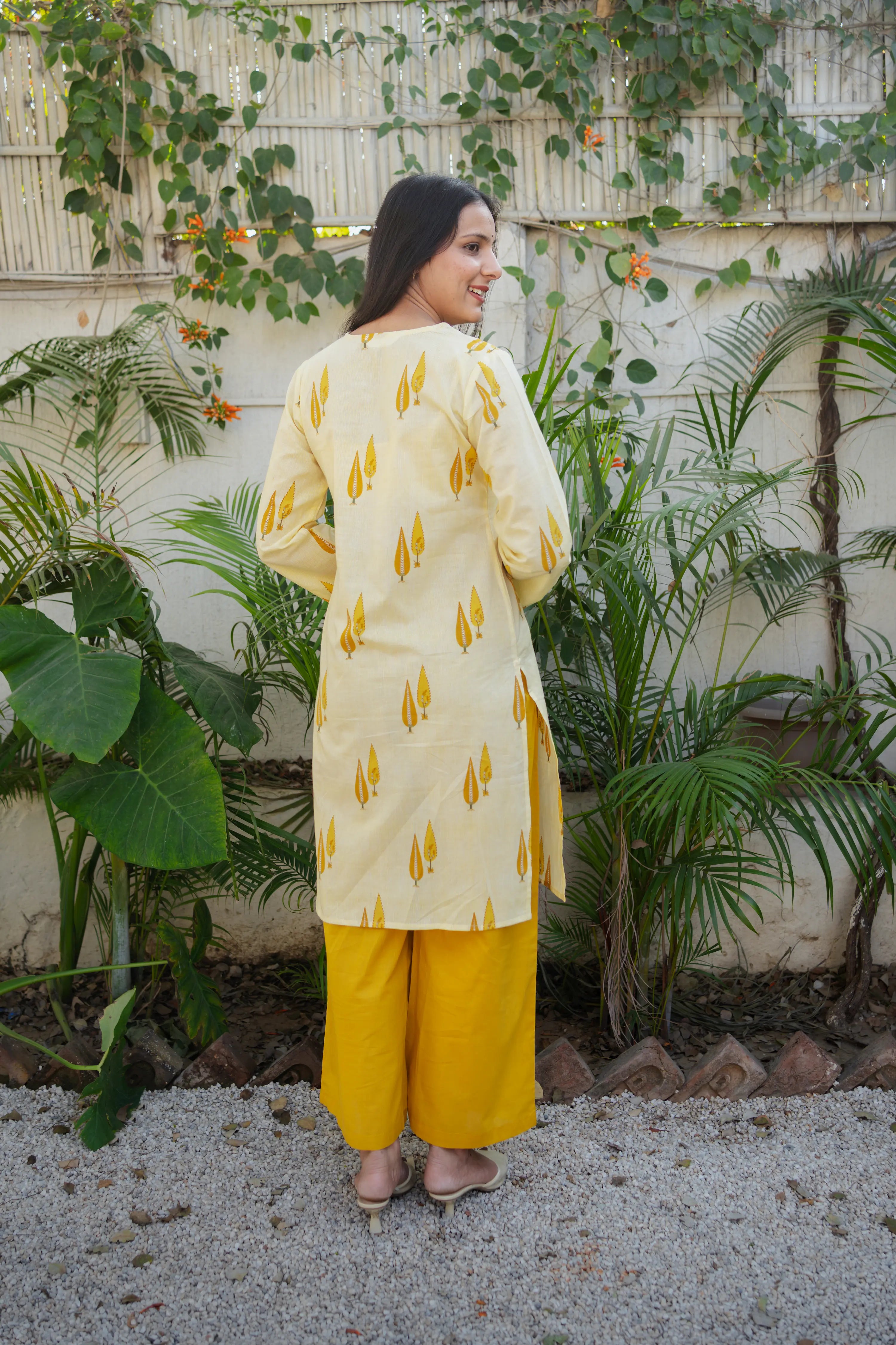 Yellow Leaf Print Kurta Set with Mustard Palazzo – Elegant Ethnic Outfit