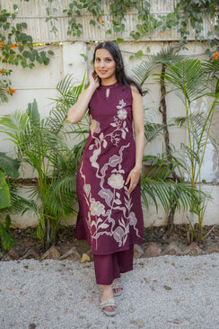 Wine Floral Embroidered Kurta Set with Straight Pants