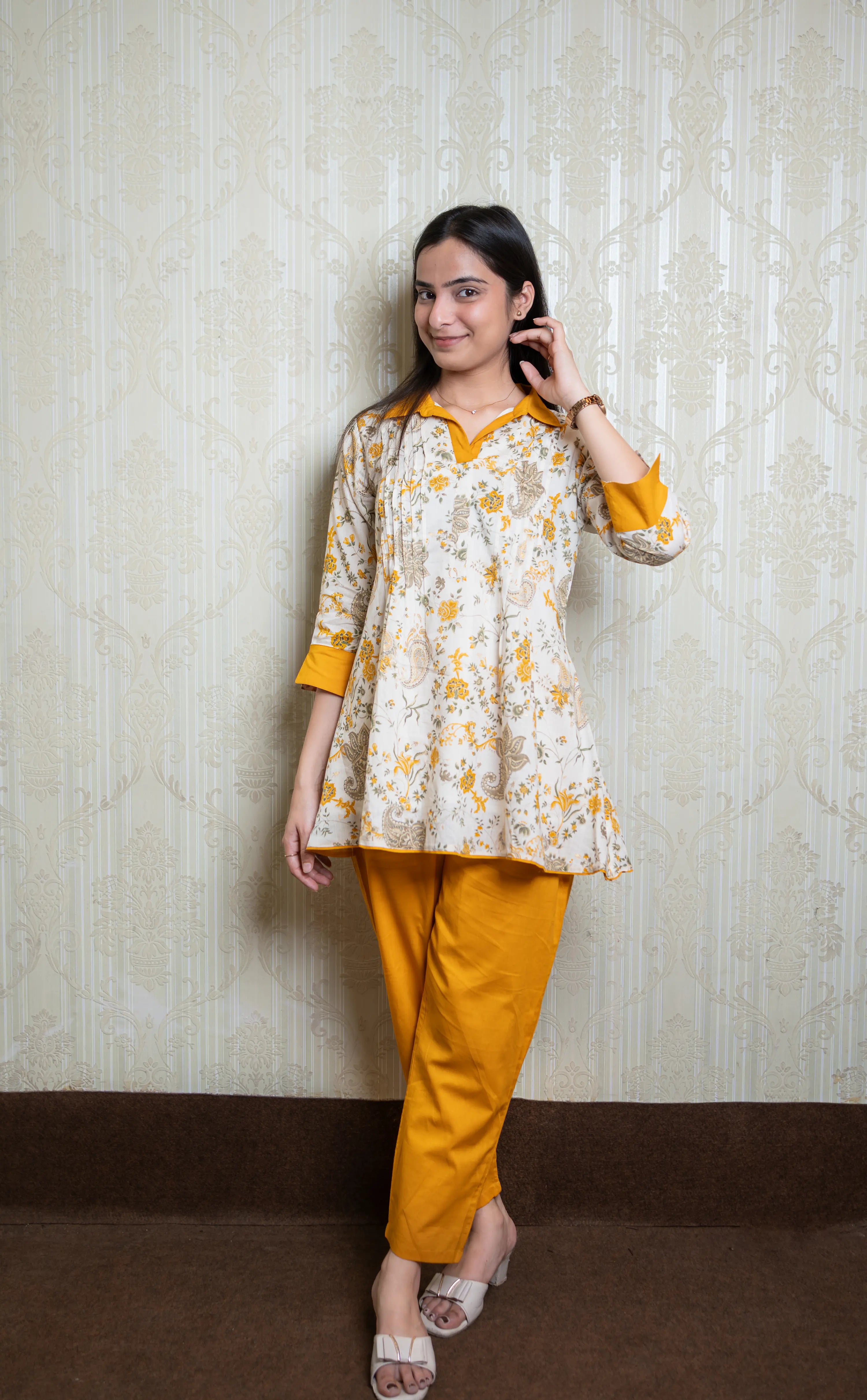 Floral Printed Malmal Kurti with Mustard Pants – Ethnic Co-Ord Set