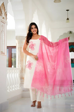 Pink Floral Embroidered Kurta Set with Dupatta – Elegant Ethnic Wear