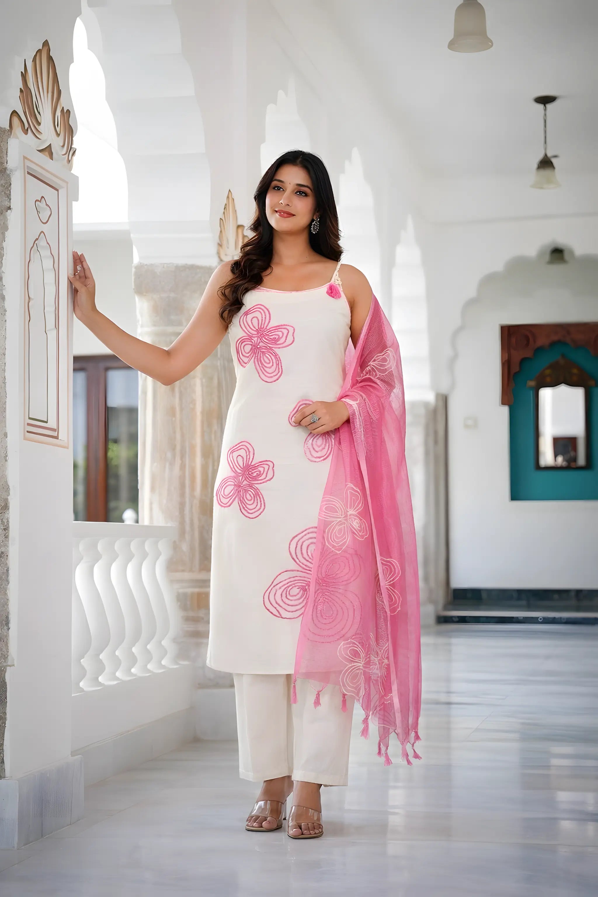 Pink Floral Embroidered Kurta Set with Dupatta – Elegant Ethnic Wear