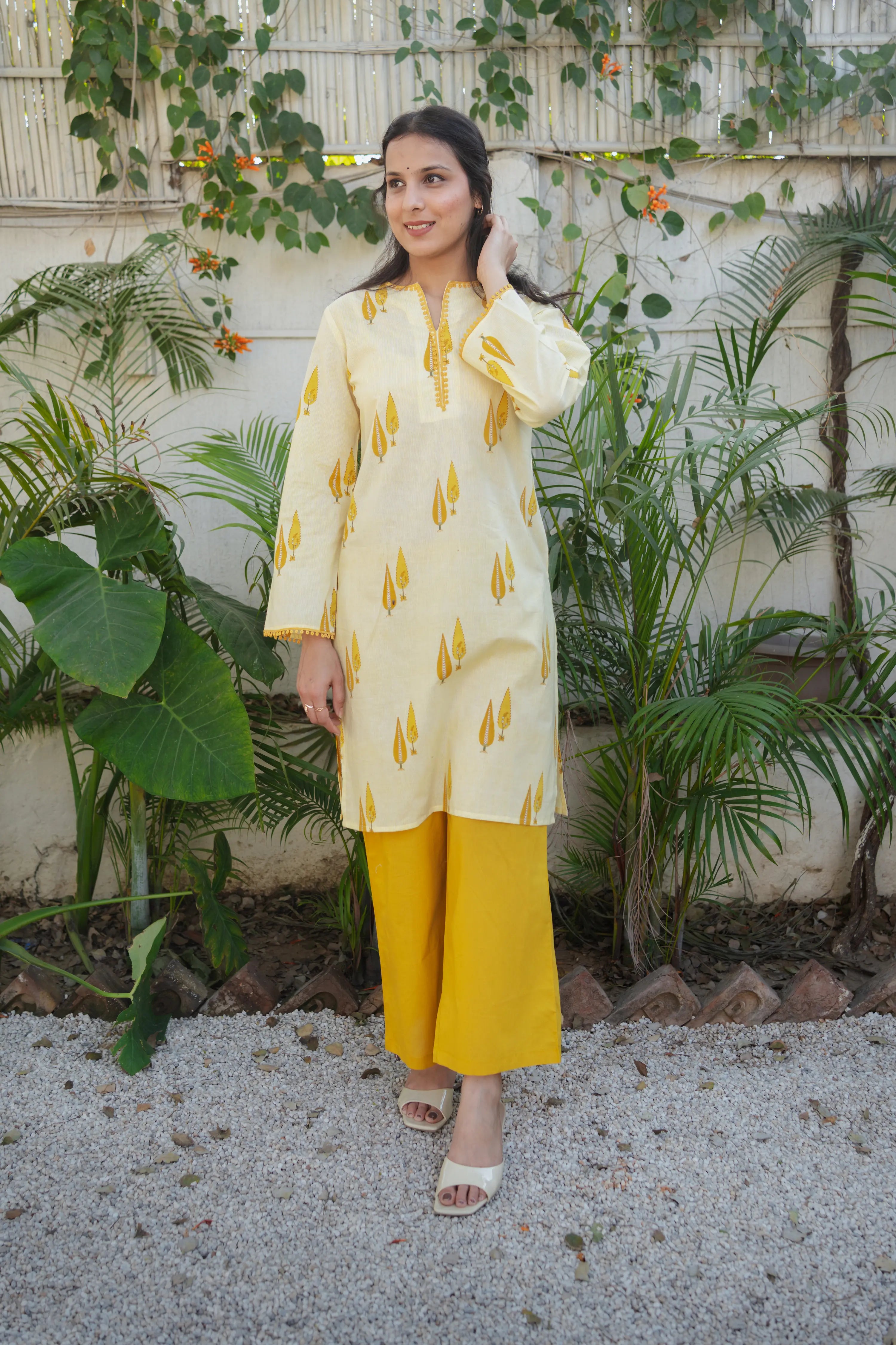 Yellow Leaf Print Kurta Set with Mustard Palazzo – Elegant Ethnic Outfit